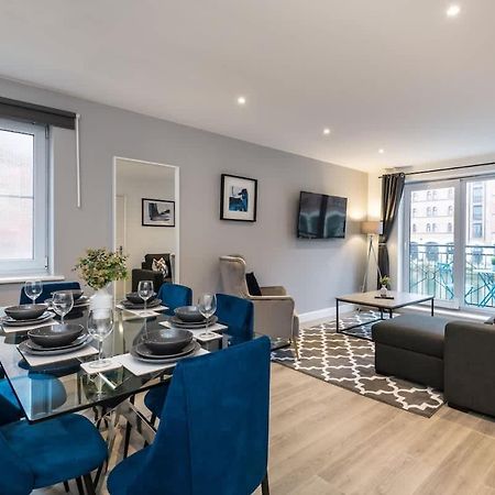 Fabulous Quayside Apartment With Free Parking Liverpool Bagian luar foto